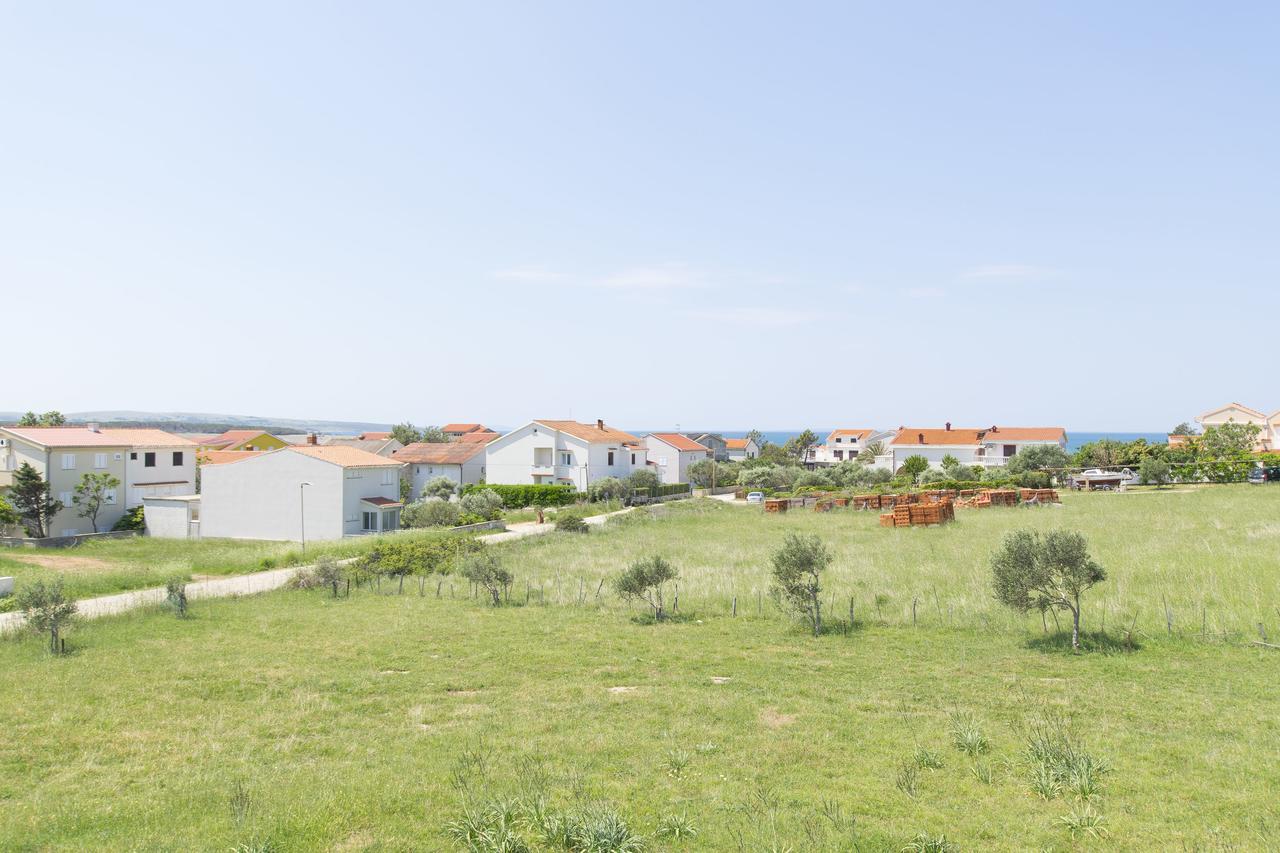 Apartments Sanja Povljana Luaran gambar