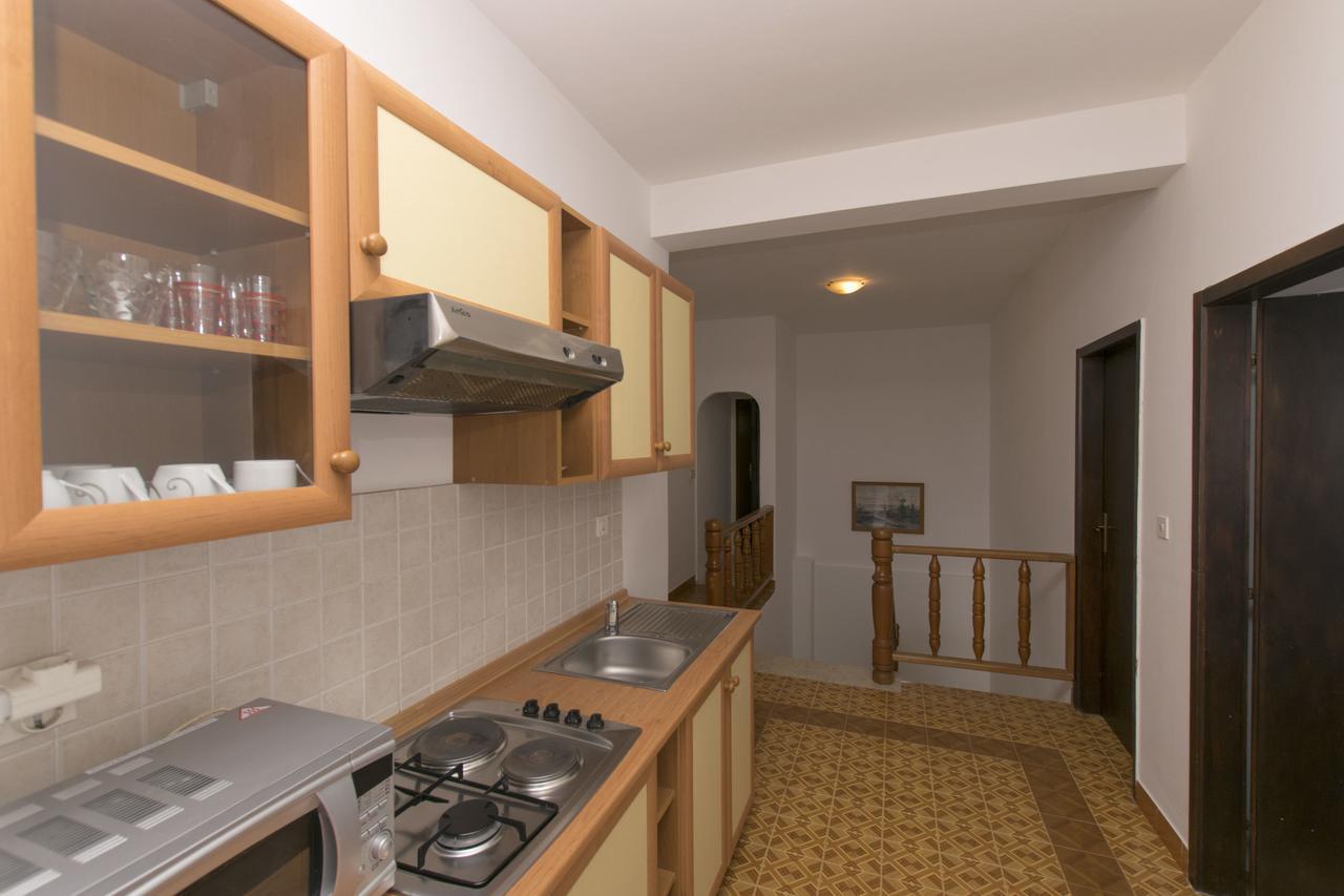 Apartments Sanja Povljana Luaran gambar